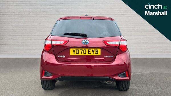 Used Toyota Yaris 2020 for sale - 75992886: Photo 4