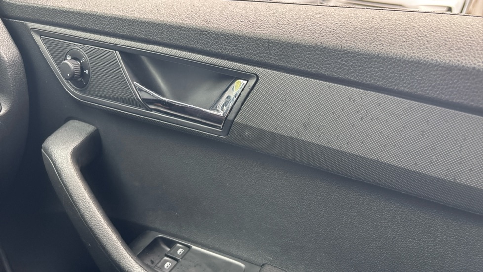 Used Skoda Fabia 2019 for sale - 75874059: Photo 32