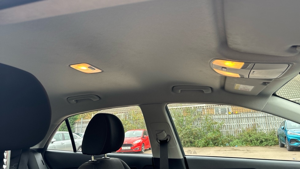 Used Kia Rio 2022 for sale - 76933290: Photo 32