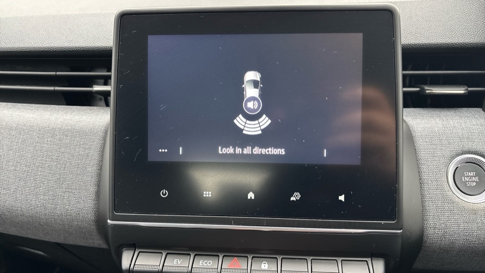 Used Renault Clio 2024 for sale - 76928073: Photo 28