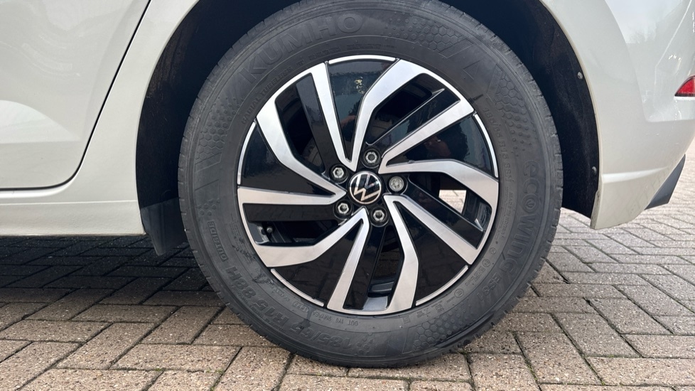 Used Volkswagen Polo 2022 for sale - 77054227: Photo 18