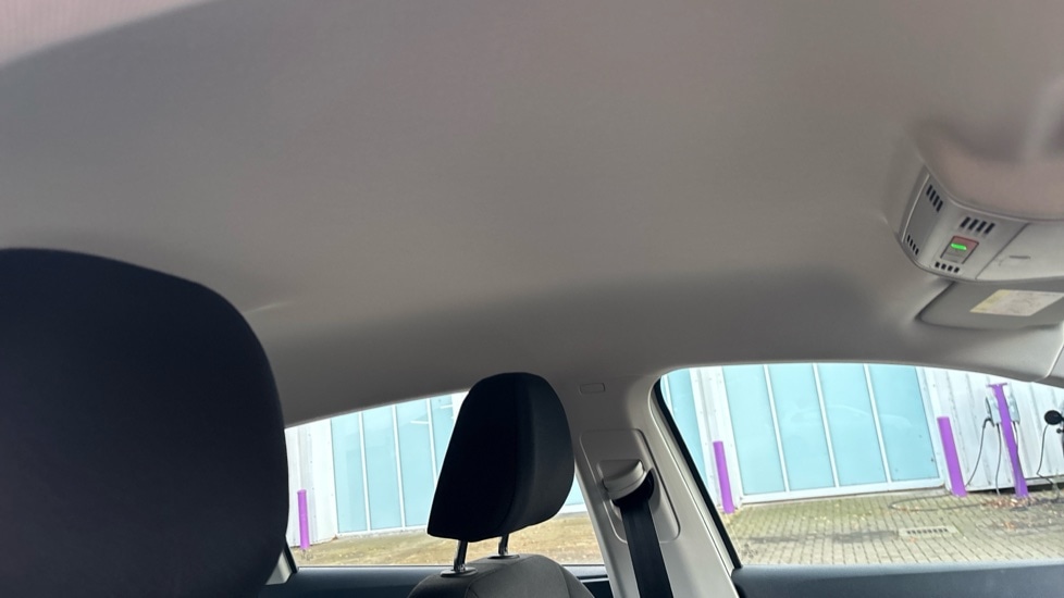 Used Volkswagen Polo 2022 for sale - 77054227: Photo 33