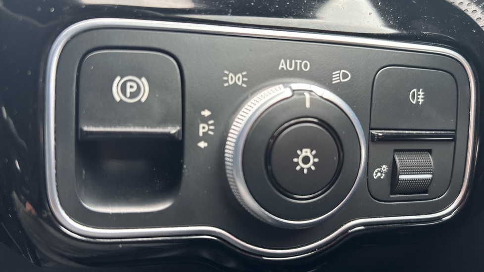 Used Mercedes-Benz A-Class 2020 for sale - 76104095: Photo 41