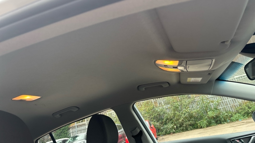 Used Hyundai IONIQ 2022 for sale - 76104413: Photo 32