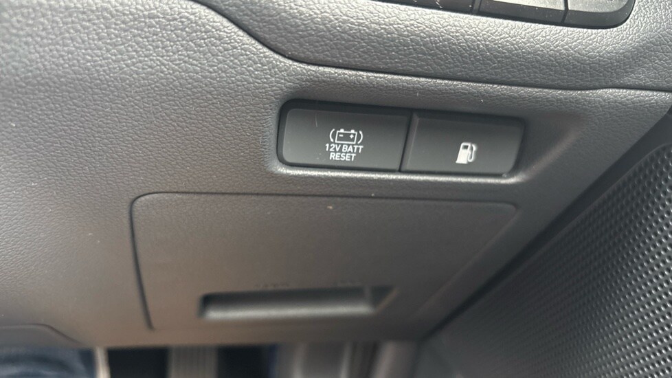 Used Hyundai IONIQ 2022 for sale - 76104413: Photo 45