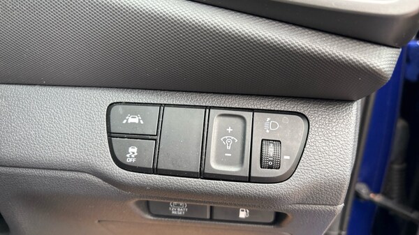 Used Hyundai IONIQ 2022 for sale - 76079311: Photo 41
