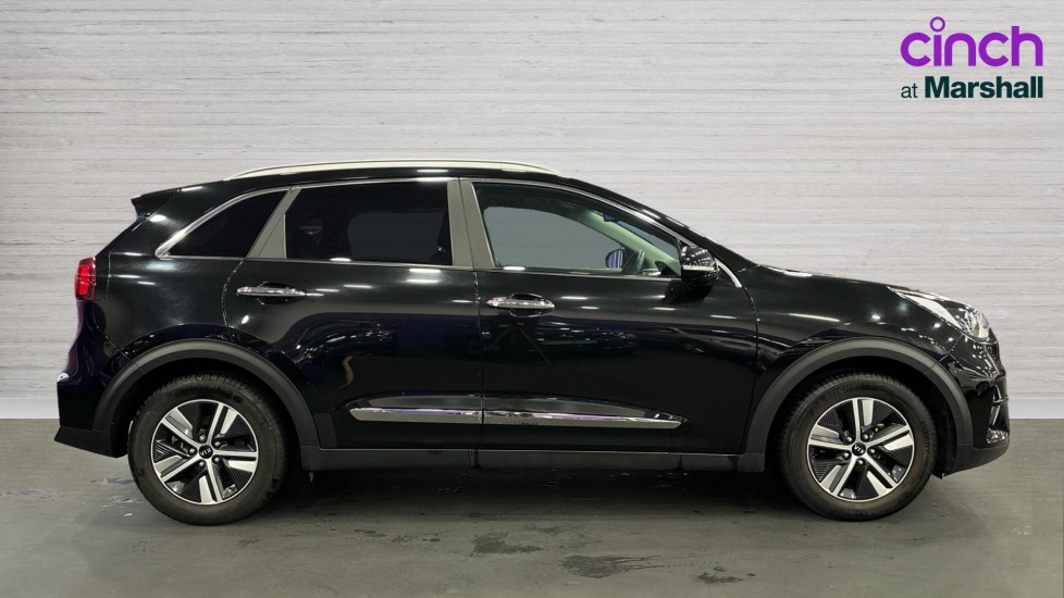 Used Kia Niro 2021 for sale - 76977790: Photo 2