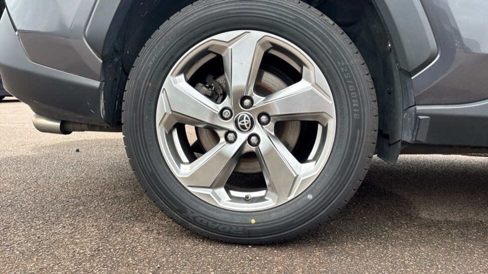 Used Toyota RAV4 2020 for sale - 76161204: Photo 18