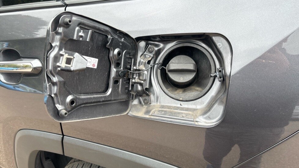 Used Toyota RAV4 2020 for sale - 76161204: Photo 23