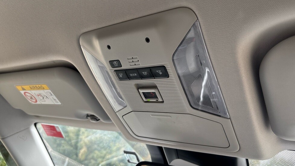 Used Toyota RAV4 2020 for sale - 76161204: Photo 42