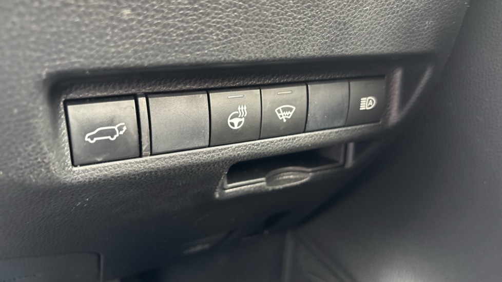 Used Toyota RAV4 2020 for sale - 76161204: Photo 45