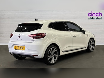 Used Renault Clio 2021 for sale - 76804156: Photo