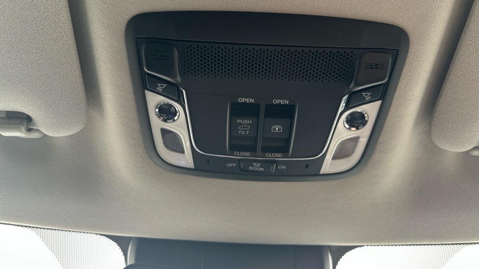Used Honda HR-V 2015 for sale - 76124665: Photo 38
