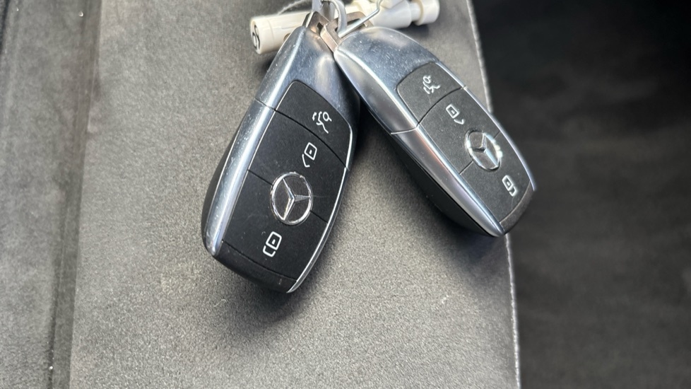 Used Mercedes-Benz C Class 2019 for sale - 75874306: Photo 21