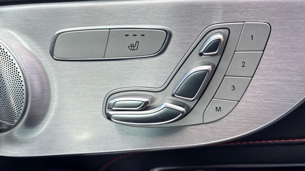 Used Mercedes-Benz C Class 2019 for sale - 75874306: Photo 45