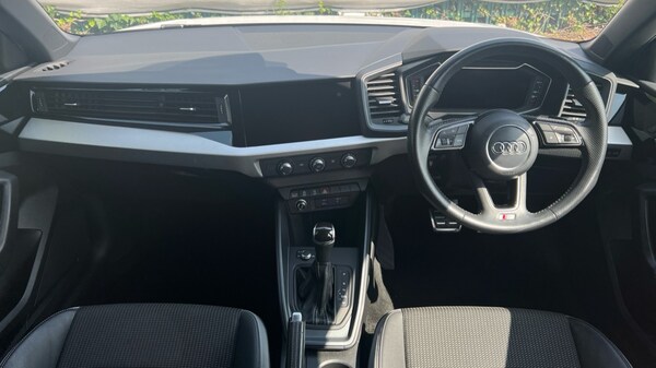 Used Audi A1 2019 for sale - 76172343: Photo 11