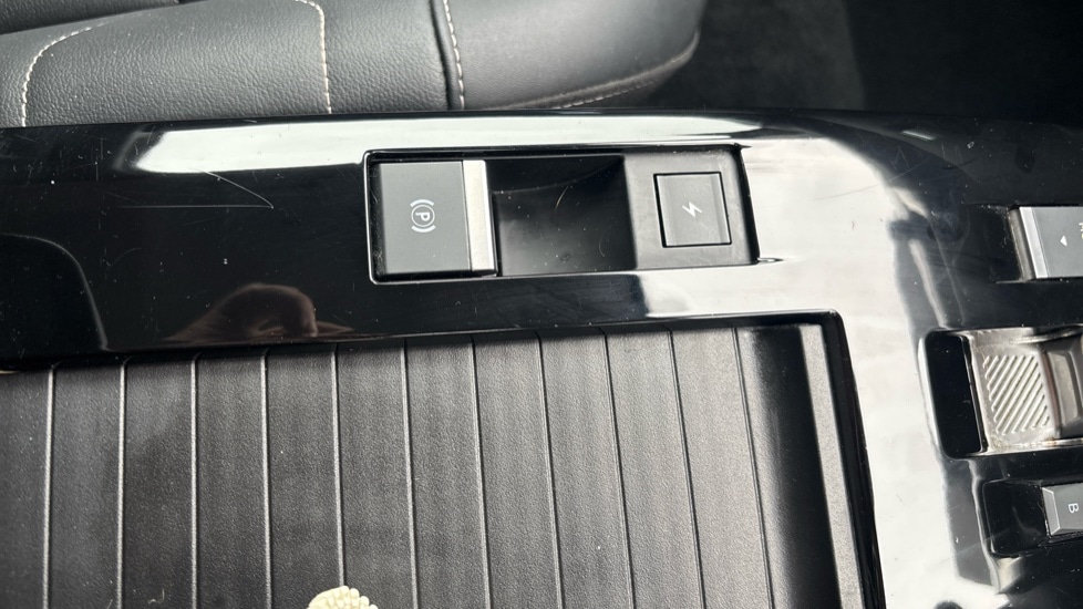 Used Citroen C4 2022 for sale - 76841860: Photo 43