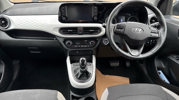 Used Hyundai i10 2022 for sale - 76104273: Photo 11