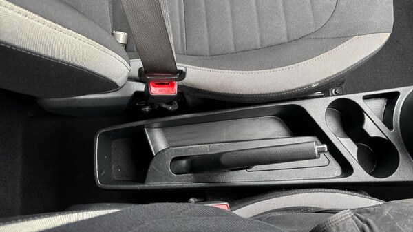 Used Hyundai i10 2022 for sale - 76104273: Photo 31