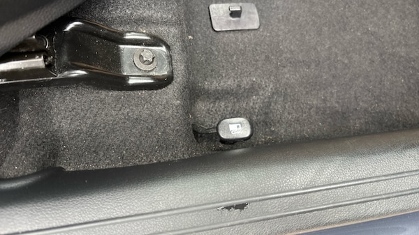 Used Hyundai i10 2022 for sale - 76104273: Photo 40