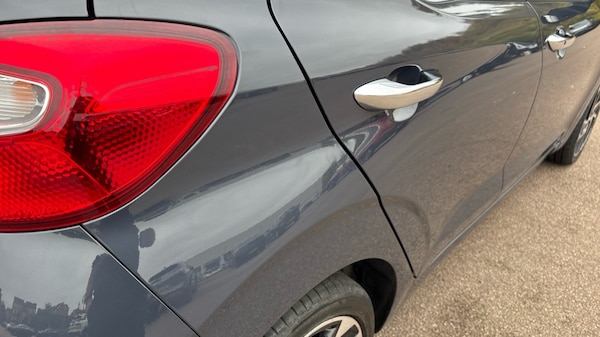 Used Hyundai i10 2022 for sale - 76104273: Photo 45