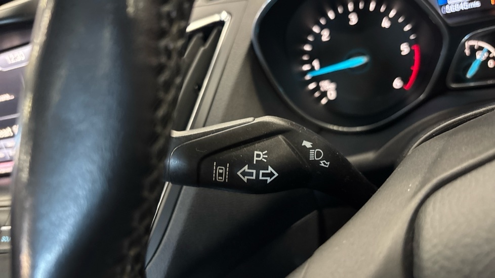 Used Ford Grand C-Max 2016 for sale - 76788293: Photo 27