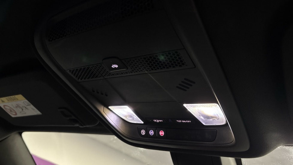 Used Vauxhall Insignia 2017 for sale - 76589810: Photo 40