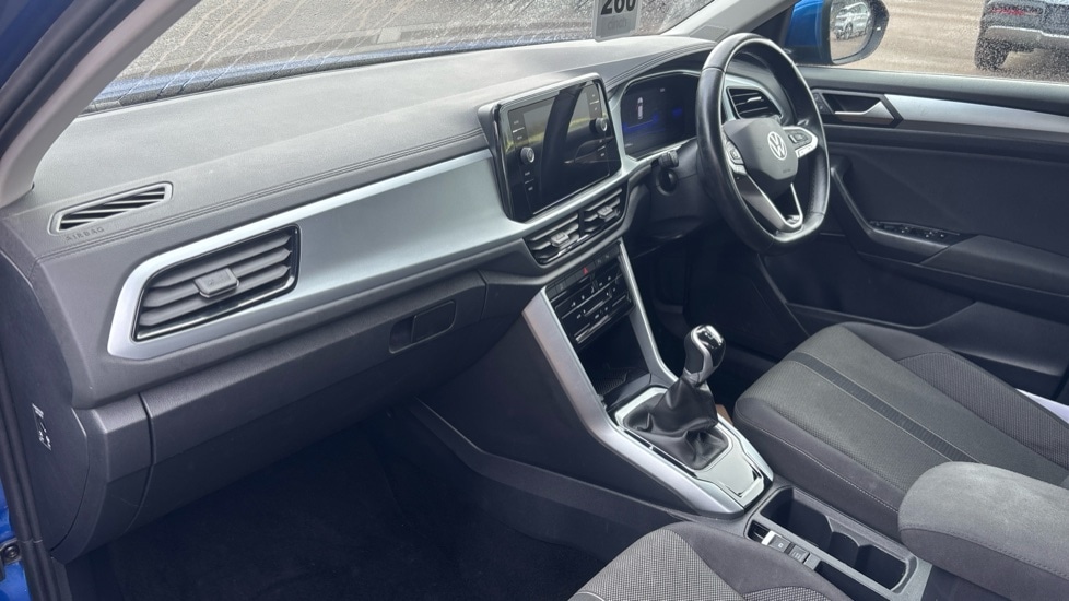 Used Volkswagen T-Roc 2022 for sale - 76078979: Photo 10