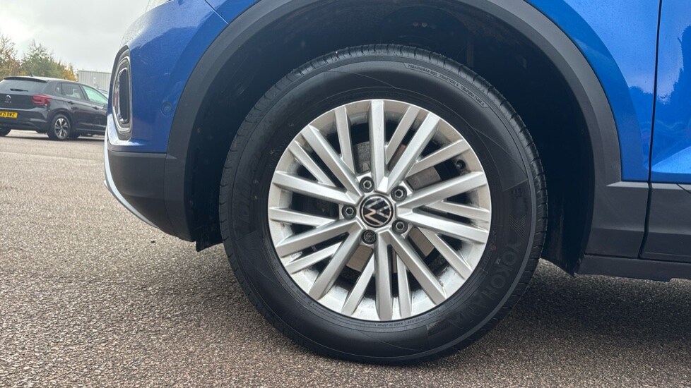 Used Volkswagen T-Roc 2022 for sale - 76078979: Photo 17