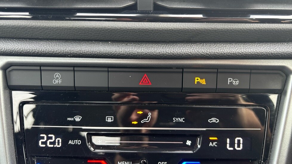 Used Volkswagen T-Roc 2022 for sale - 76078979: Photo 36