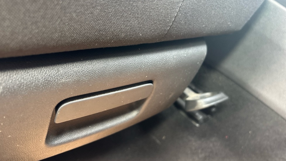 Used Volkswagen T-Roc 2022 for sale - 76078979: Photo 39