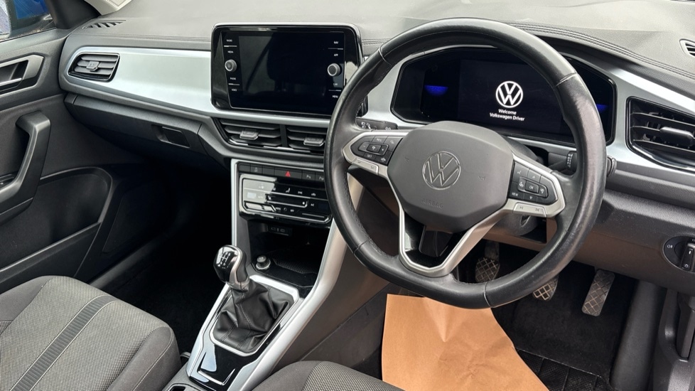 Used Volkswagen T-Roc 2022 for sale - 76078979: Photo 9