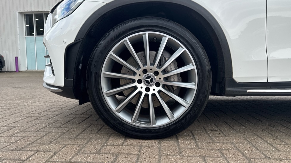 Used Mercedes-Benz GLC 2020 for sale - 76390108: Photo 17