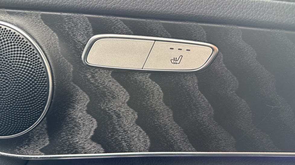 Used Mercedes-Benz GLC 2020 for sale - 76390108: Photo 28