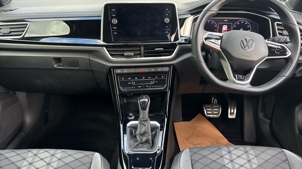 Used Volkswagen T-Roc 2022 for sale - 76487325: Photo 11