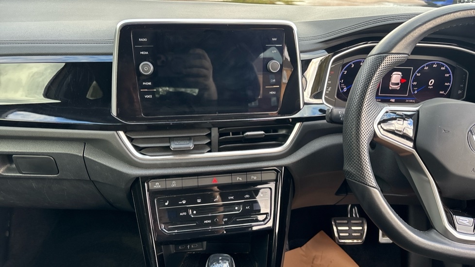 Used Volkswagen T-Roc 2022 for sale - 76487325: Photo 12