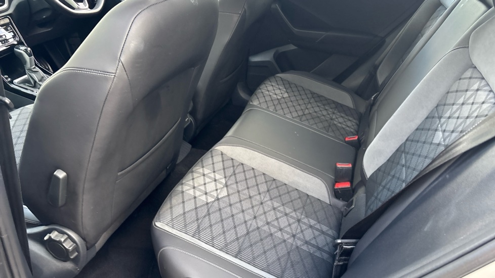 Used Volkswagen T-Roc 2022 for sale - 76487325: Photo 14