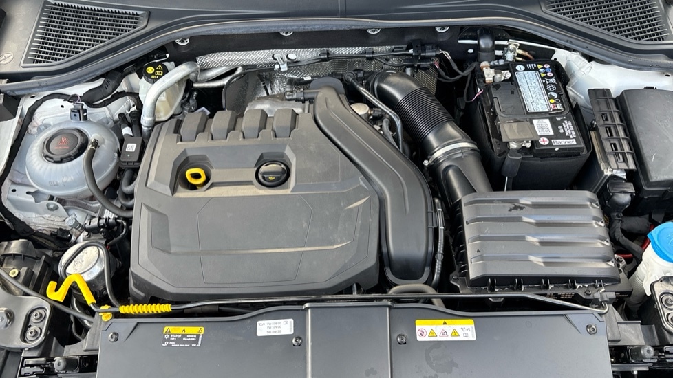 Used Volkswagen T-Roc 2022 for sale - 76487325: Photo 16