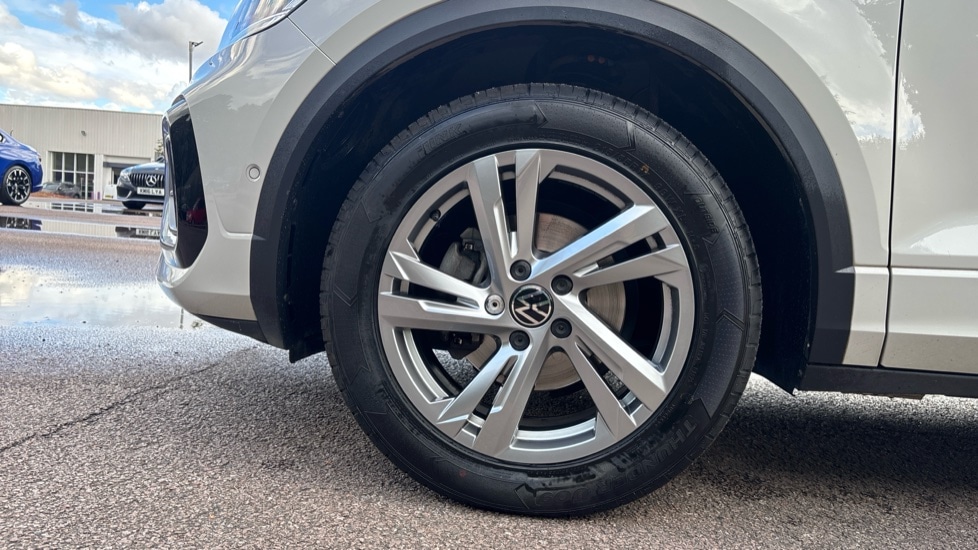 Used Volkswagen T-Roc 2022 for sale - 76487325: Photo 17