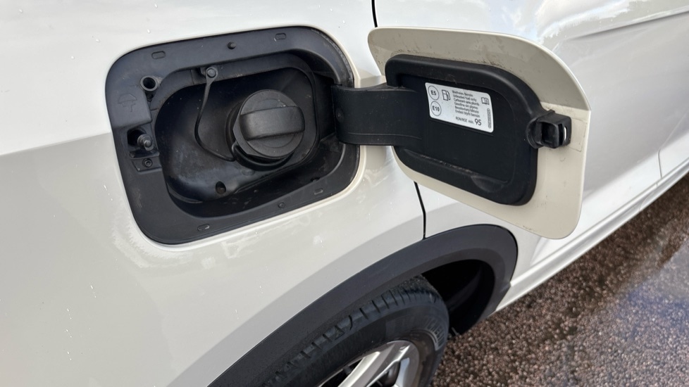 Used Volkswagen T-Roc 2022 for sale - 76487325: Photo 23