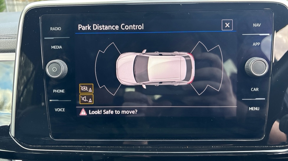 Used Volkswagen T-Roc 2022 for sale - 76487325: Photo 28