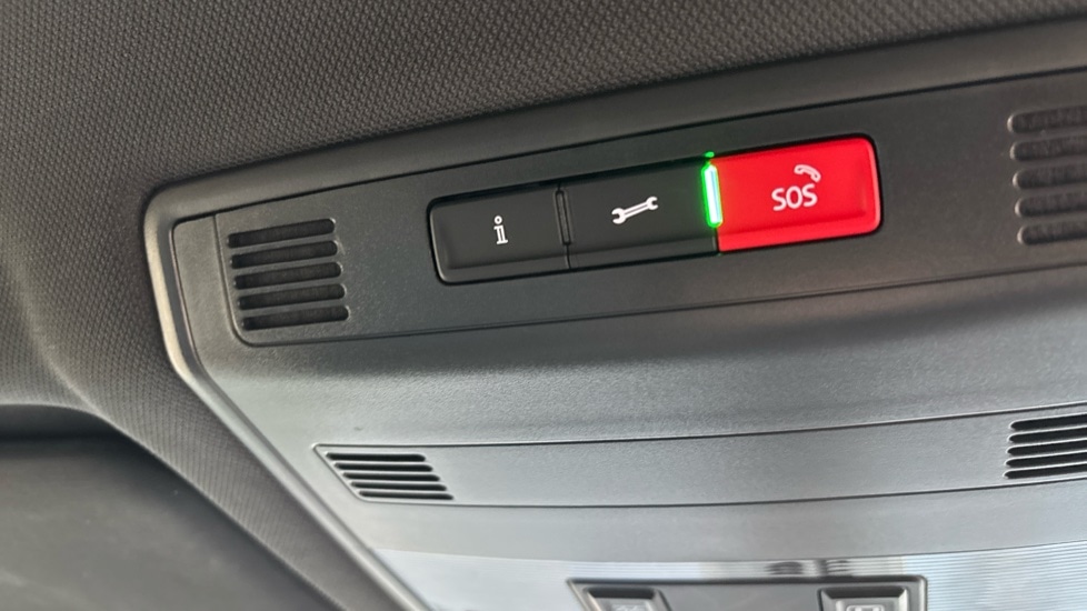 Used Volkswagen T-Roc 2022 for sale - 76487325: Photo 33