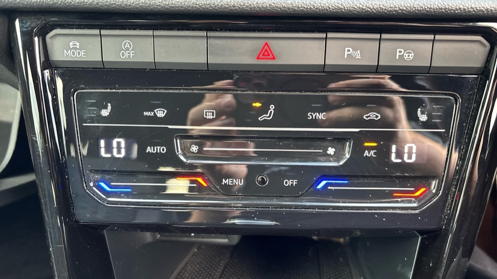 Used Volkswagen T-Roc 2022 for sale - 76487325: Photo 36