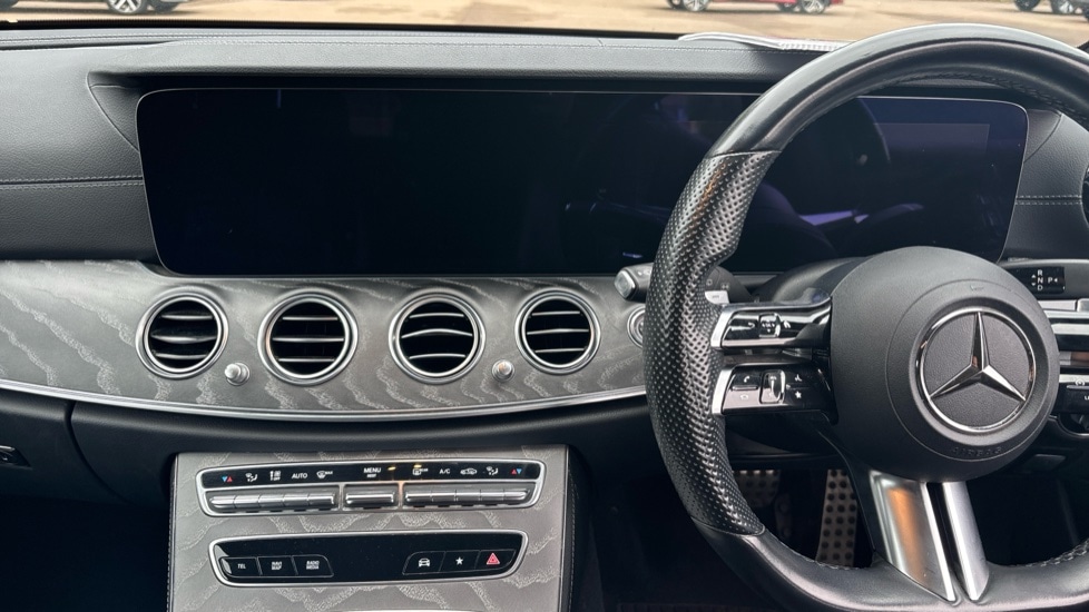 Used Mercedes-Benz E Class 2021 for sale - 75829194: Photo 12