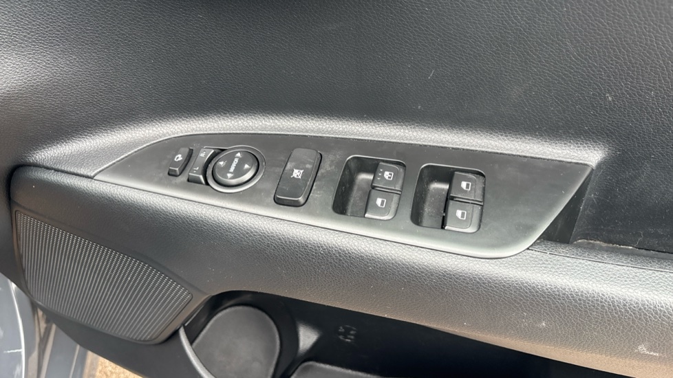 Used Kia Rio 2022 for sale - 76116795: Photo 31