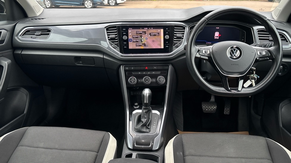 Used Volkswagen T-Roc 2021 for sale - 76523598: Photo 11
