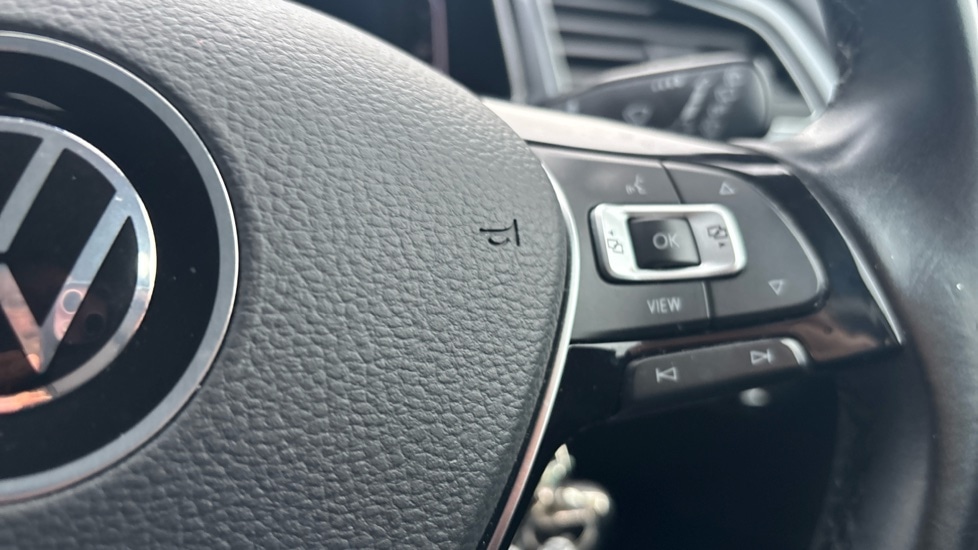 Used Volkswagen T-Roc 2021 for sale - 76523598: Photo 24