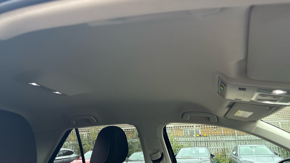 Used Volkswagen T-Roc 2021 for sale - 76523598: Photo 33