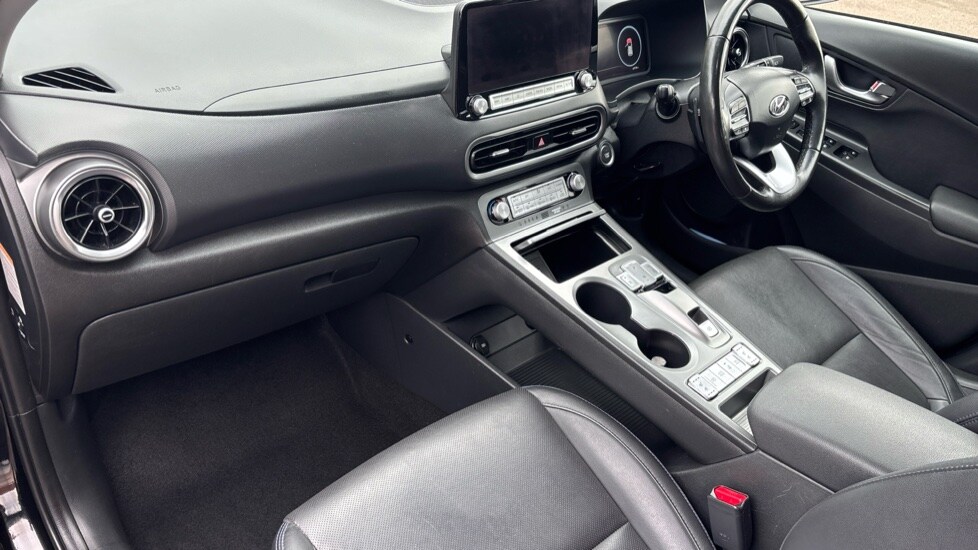 Used Hyundai KONA 2022 for sale - 76104315: Photo 10