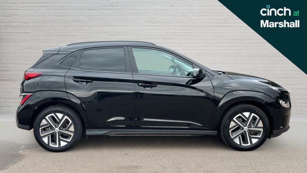 Used Hyundai KONA 2022 for sale - 76104315: Photo 2